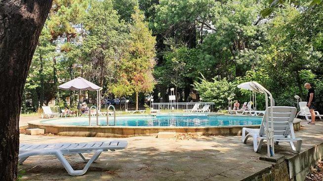 Oasis Park Hotel - New Managment 네세부르 외부 사진